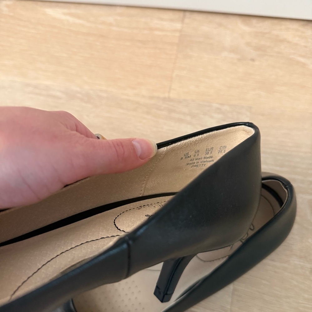 Life Stride Soft System Sevyn Pump Pointed Toe Black Sz 8.5 Work Business Casual - Picture 6 of 8